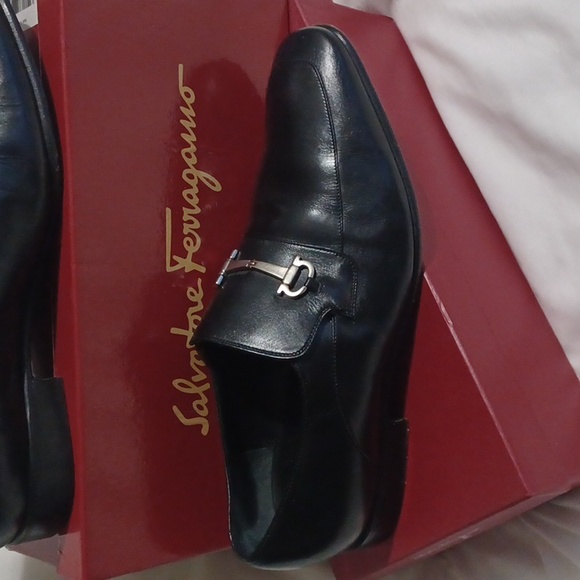 Mens 6.5 size black formal shoes